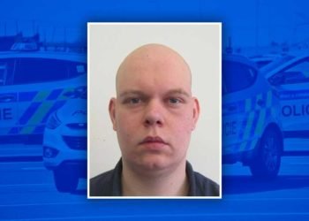 Policie pátrá po podezřelém muži v celostátním pátrání