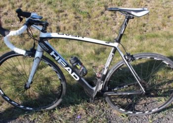 Policejní informace o dopravní nehodě automobilu a dvou cyklistů na Vítkovsku – 24. dubna 2020