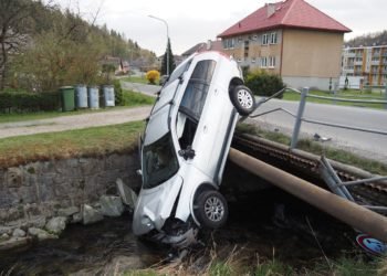 Nehoda se obešla bez zranění