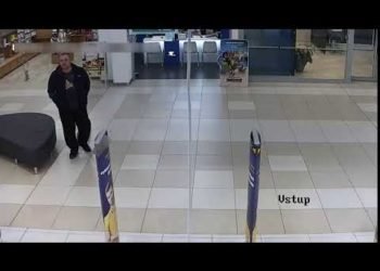 Policie ČR: Z obchodu zmizely paměťové karty