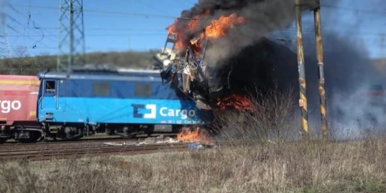 Tragická srážka dvou nákladních vlaků u obce Světec