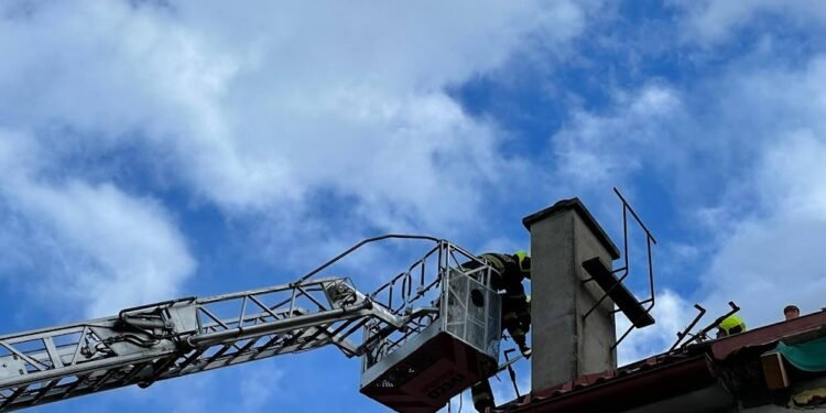 Prahu zasáhl velmi silný vítr